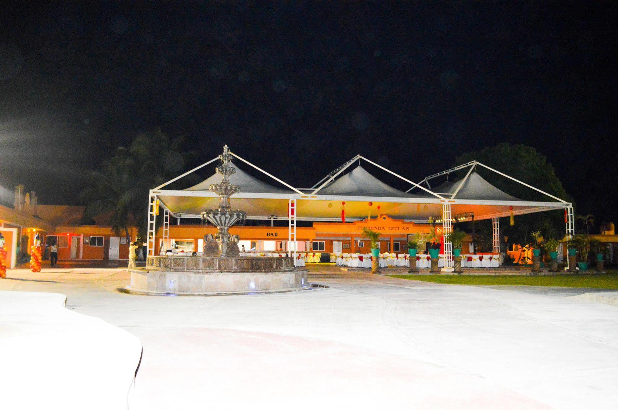 Hotel Hacienda Ixtlan Cozumel Bagian luar foto